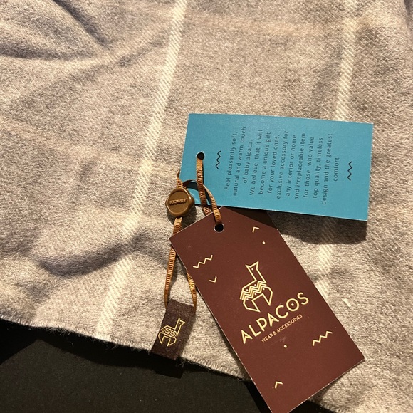 Alpacos Accessories - NEW baby Alpaca fibre scarf
